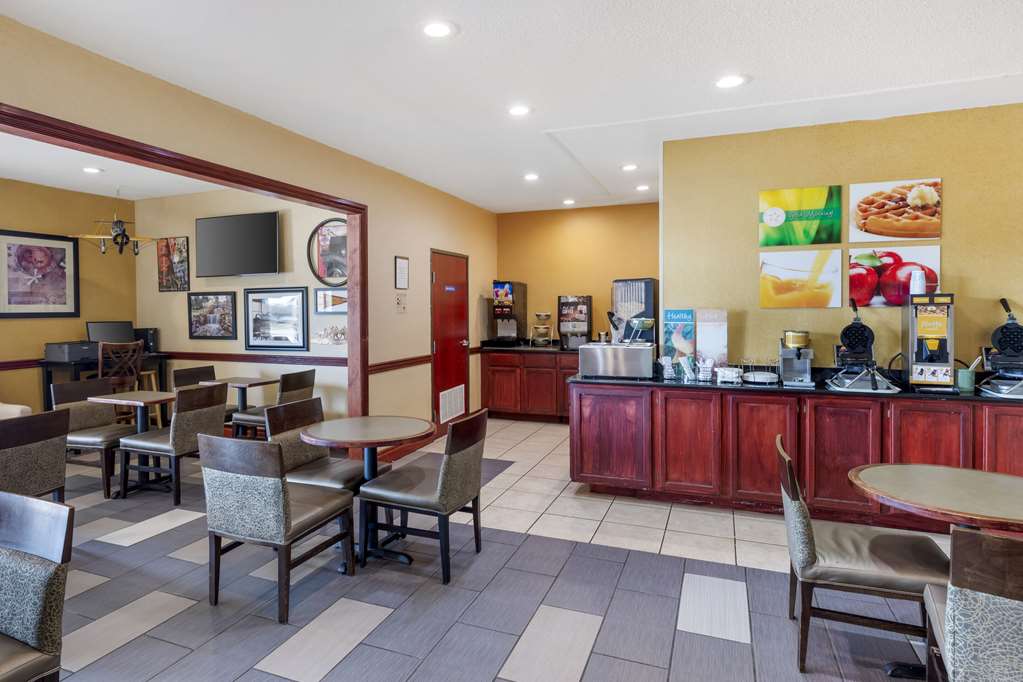 Quality Inn & Suites Wichita Falls I 44 - photo 57
