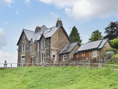 Grosmont Villa