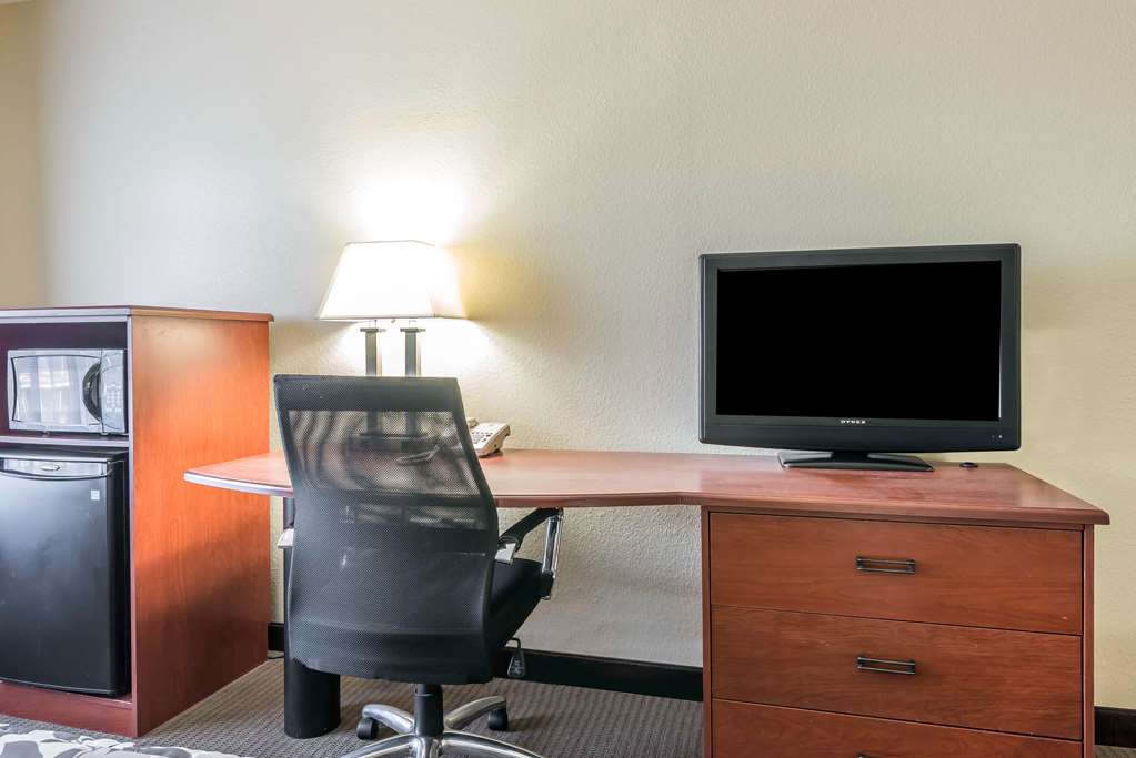 Sleep Inn & Suites University Shands - photo 20