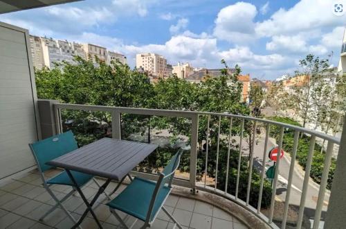 Big Ben 750M De La Plage in Les Sables-D'olonne, France