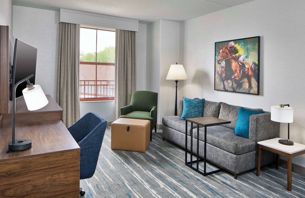 Hampton Inn & Suites Saratoga Springs Downtown - photo 39