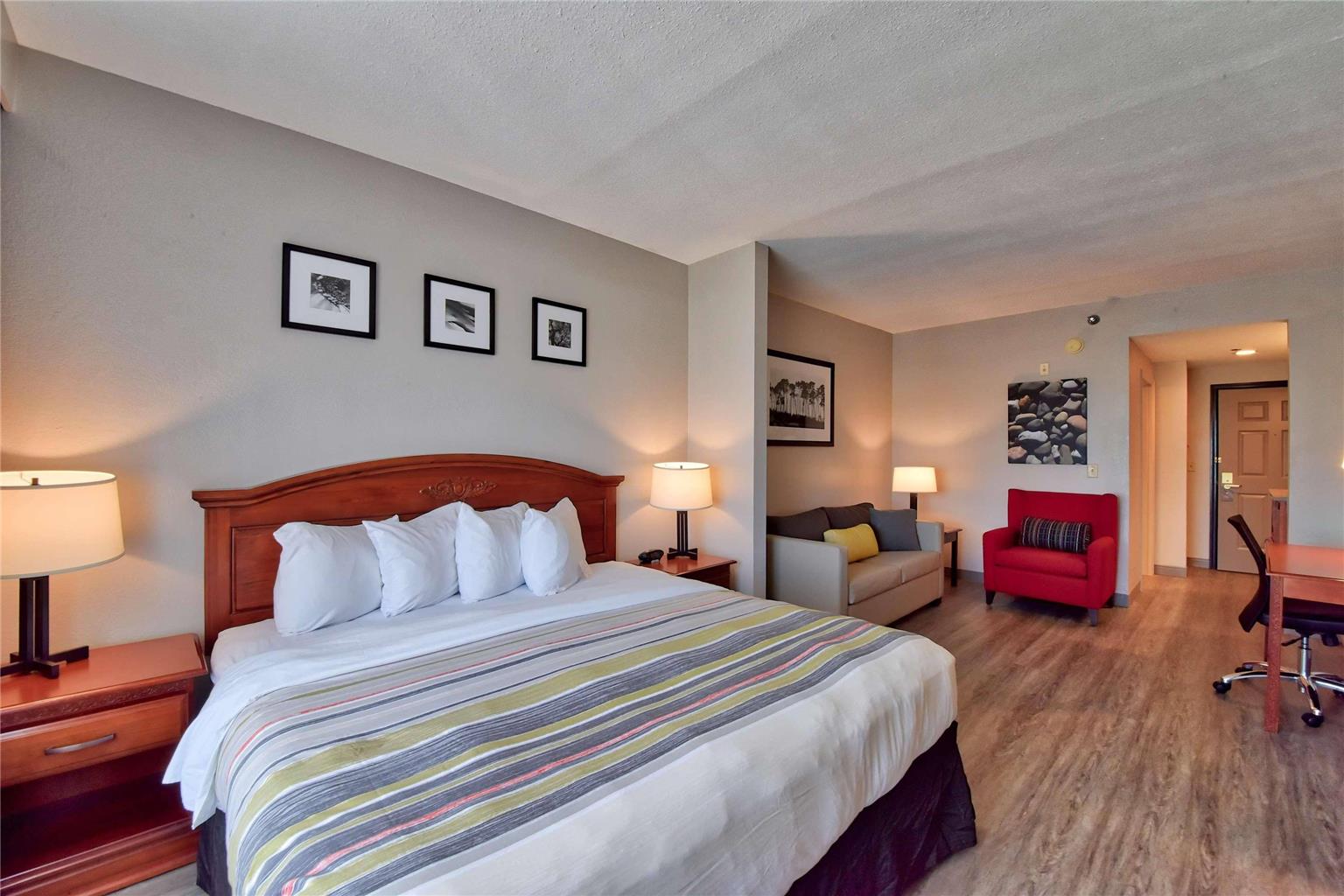Country Inn & Suites by Radisson Ocala Southwest - photo 9