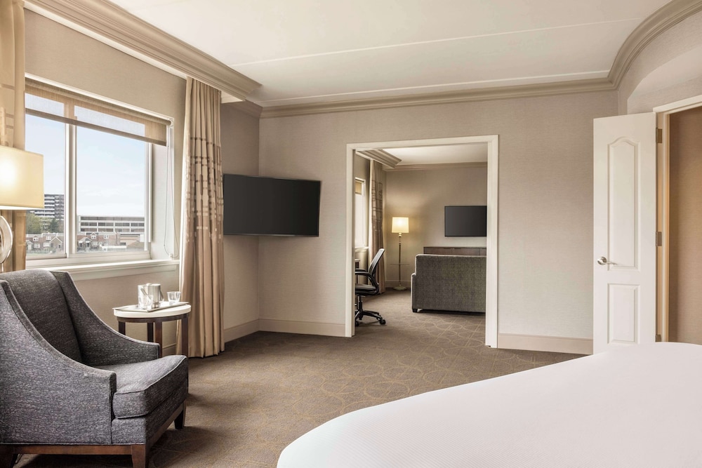 Hilton Philadelphia City Avenue - photo 21