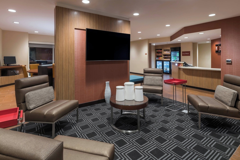 TownePlace Suites by Marriott Hays - photo 2