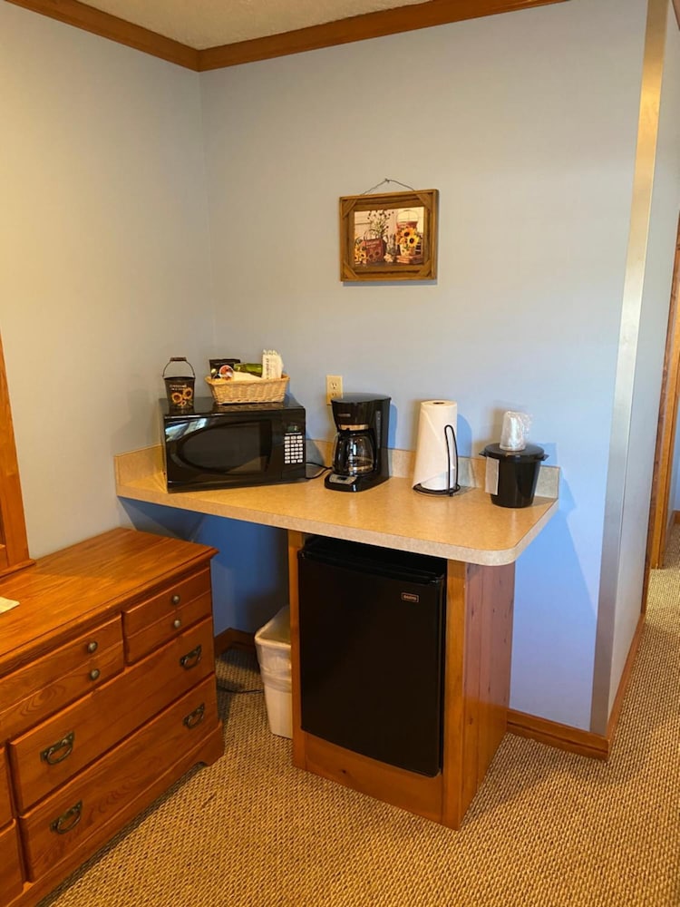 The Garrett Inn - photo 37