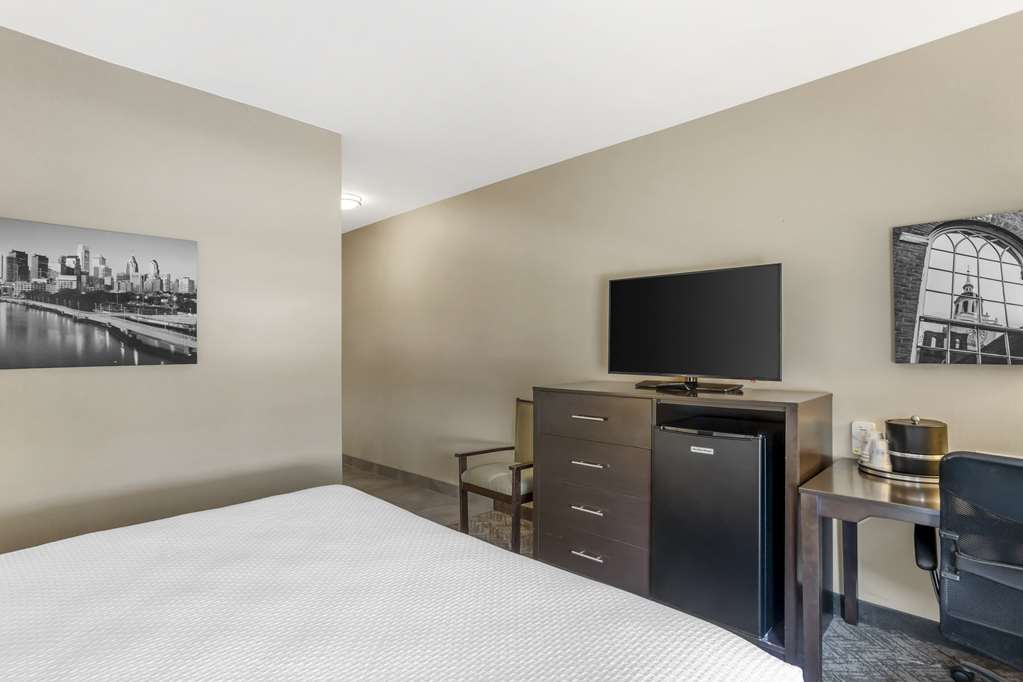 Best Western Plus Philadelphia Pennsauken Hotel - photo 24