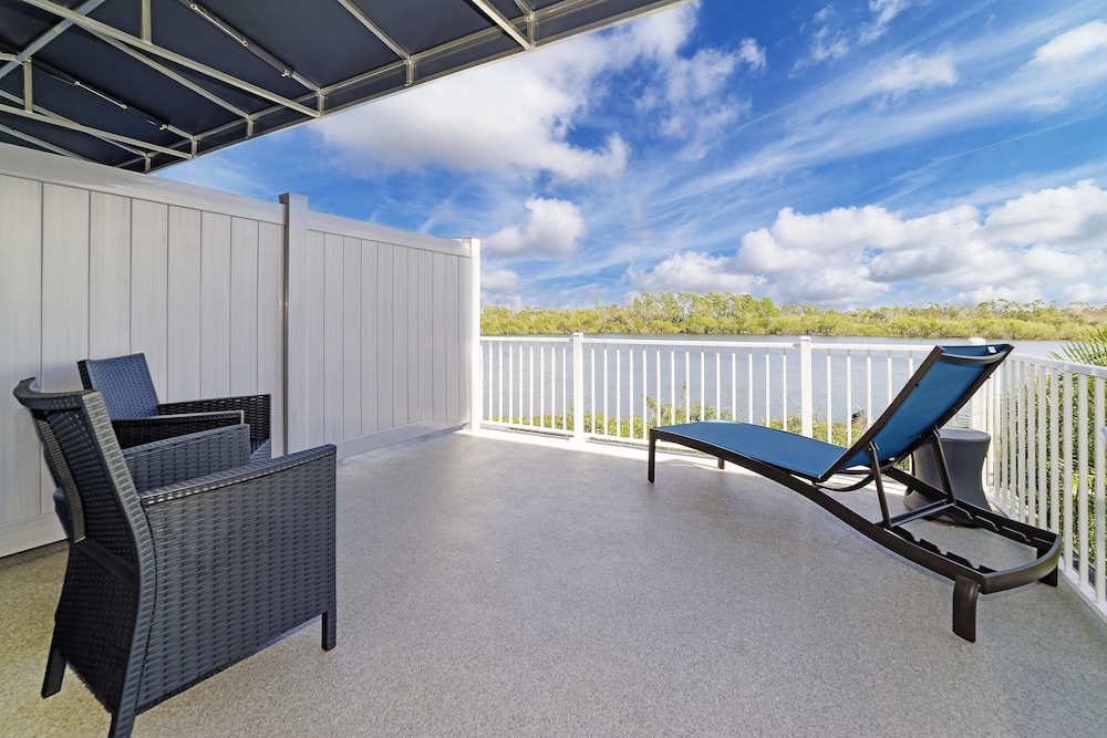 Hampton Inn Port Charlotte - photo 17