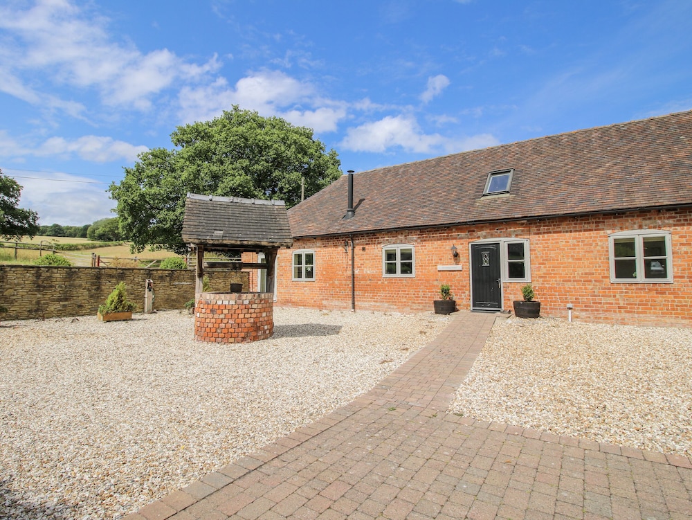 The Milking Parlour — 4-Star Luxury Hotel in Craven Arms, United Kingdom