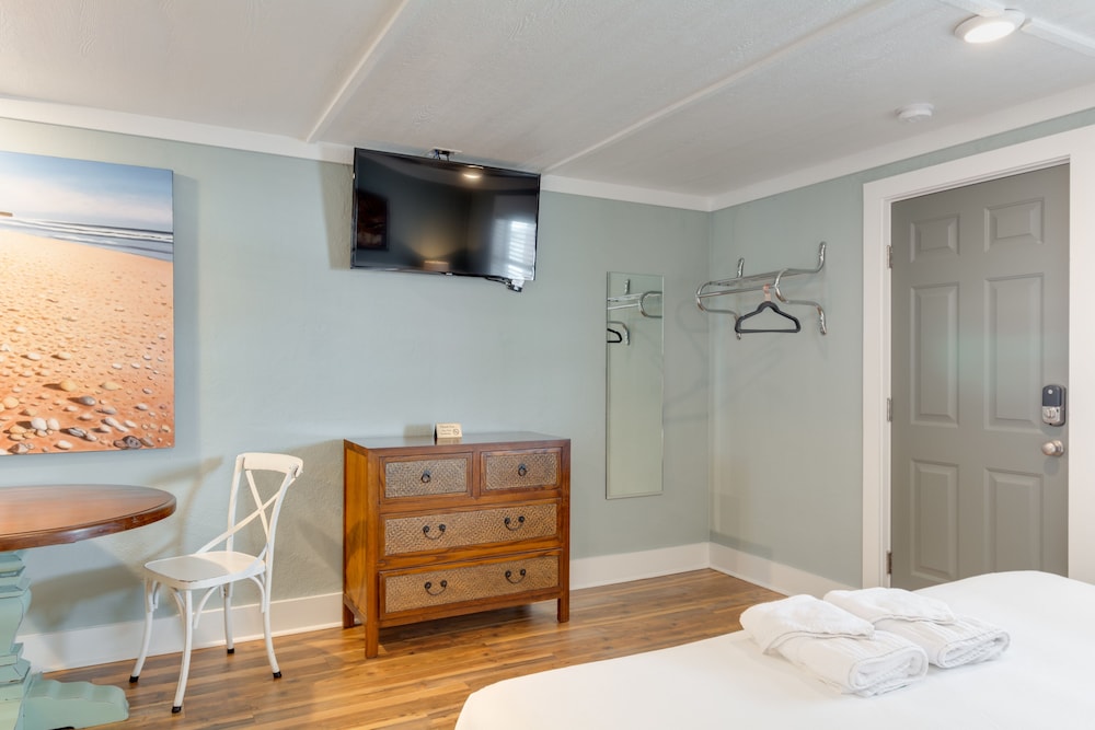 See Sea Motel - photo 32