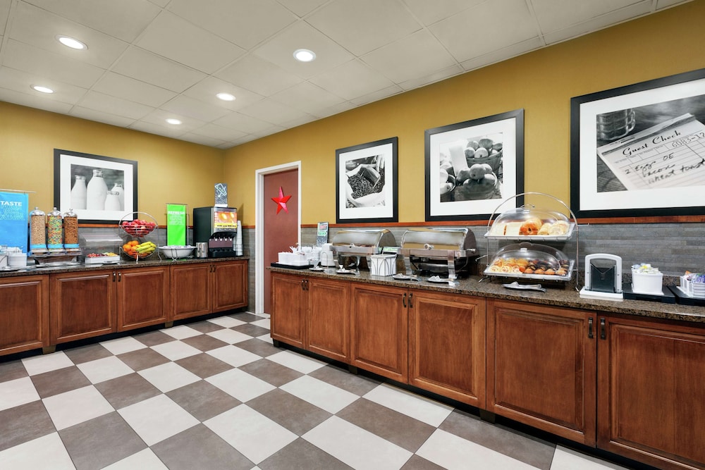 Hampton Inn & Suites Dallas Mesquite - photo 33