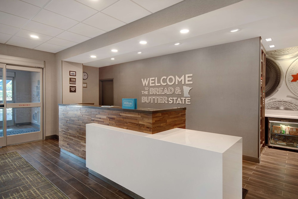 Hampton Inn Lakeville Minneapolis - photo 6