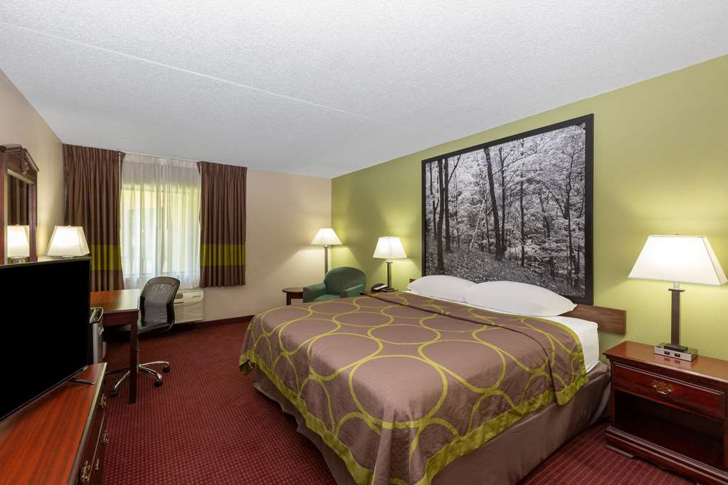 Super 8 by Wyndham Eureka Springs - photo 9