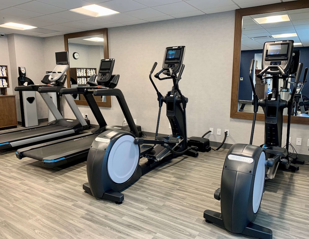 Hampton Inn Harrisburg East - photo 40