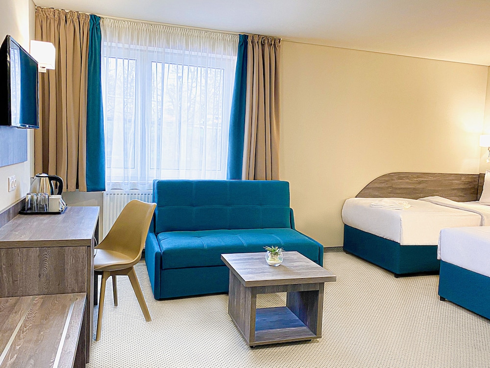 Terminal Park - carbon neutral hotel in Bischofsheim