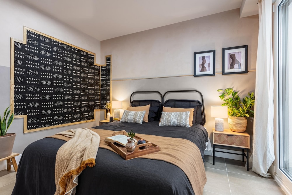 Abardok 1 Bedroom and Terrace in R os Rosas Madrid hotel
