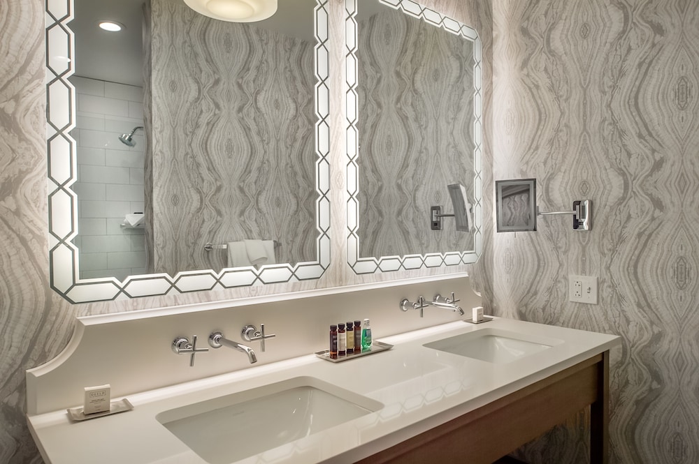 St. Louis Union Station Hotel Curio Collection by Hilton - photo 93