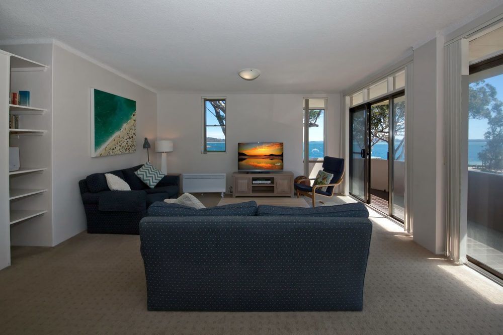 Columbia Unit 3 12 Columbia Close in Hawks Nest, Australia