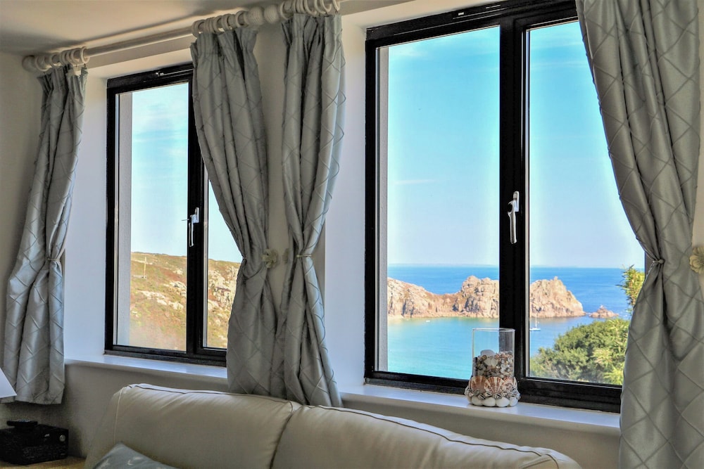 Beachcomber — 4-Star Luxury Hotel in Penzance, United Kingdom