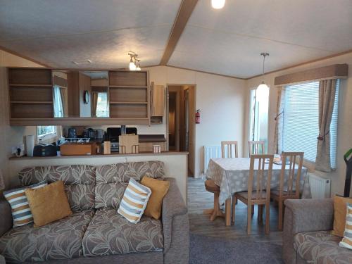 The Highlander — 4-Star Luxury Hotel in Tain, United Kingdom