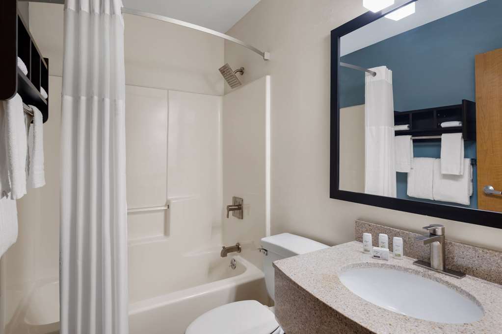 Baymont by Wyndham Boardman - photo 30