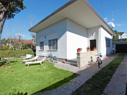 Villa Matteo by Interhome — 4-Star Luxury Hotel in Forte Dei Marmi, Italy