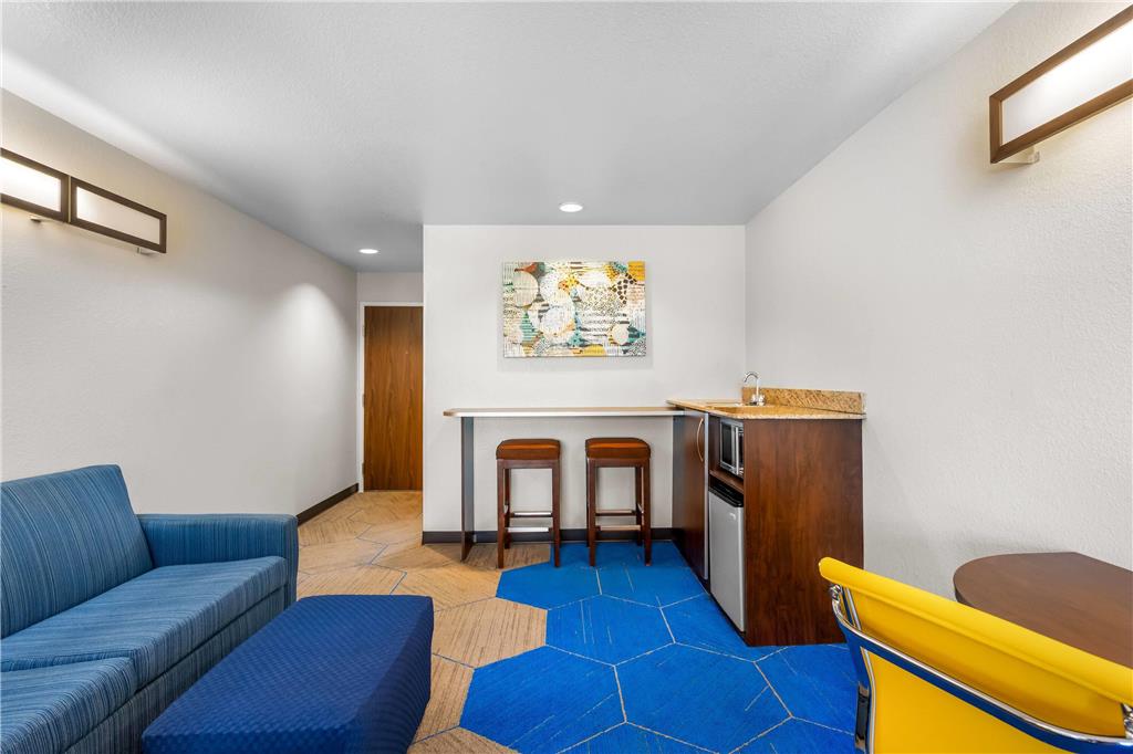 Microtel Inn & Suites by Wyndham Conway - photo 26