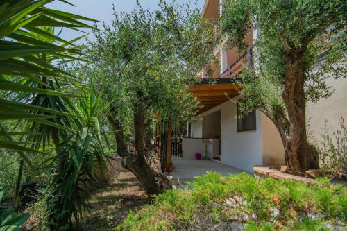 Casa Vacanze Fiumarella — 4-Star Luxury Hotel in Marina Di Camerota, Italy