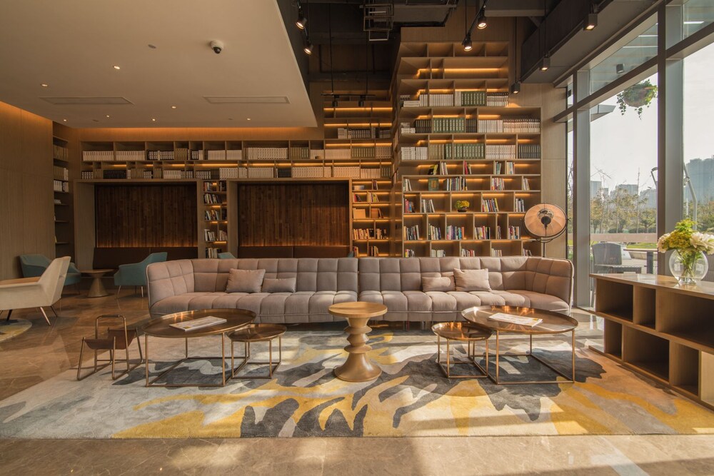 Auraya by Suning Nanjing Hexi — 4-Star Luxury Hotel in Nanjing, People's Republic of China