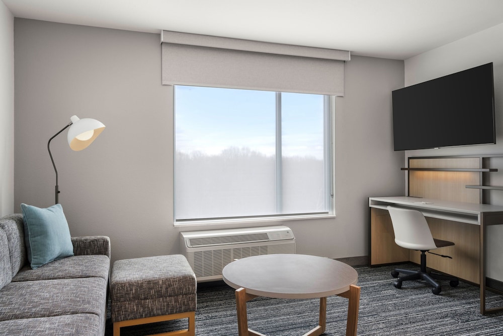 TownePlace Suites by Marriott Wentzville - photo 11