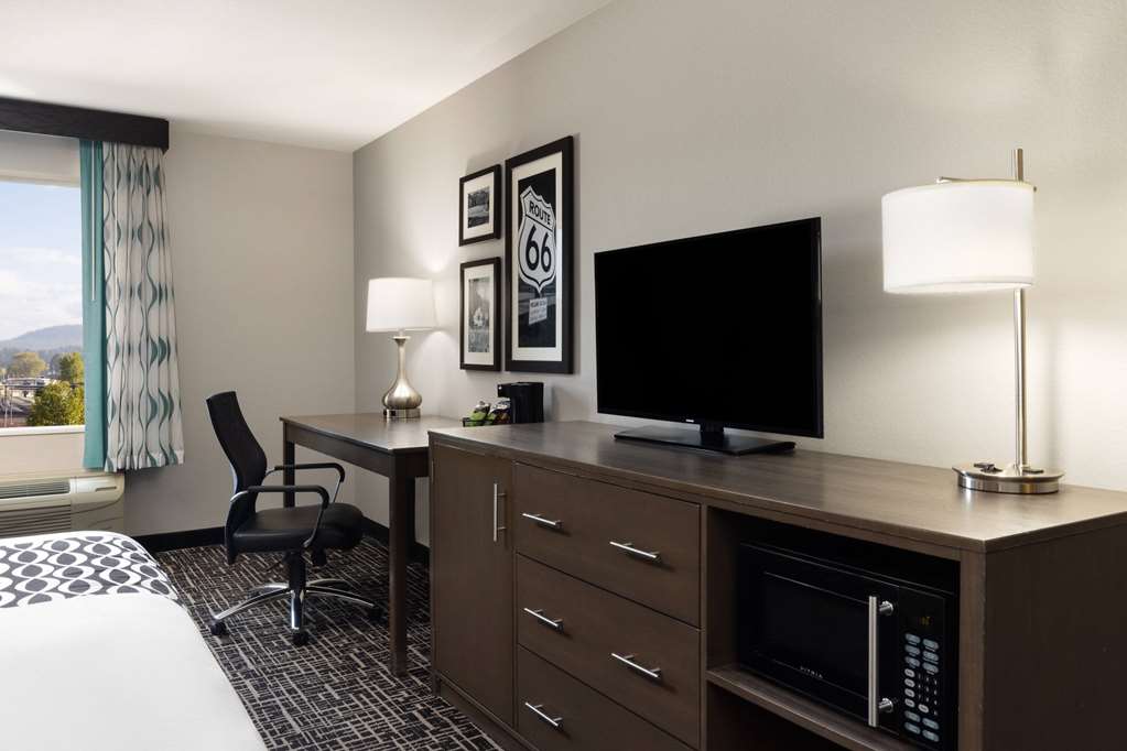 La Quinta Inn & Suites by Wyndham Williams Grand Canyon Area - photo 23