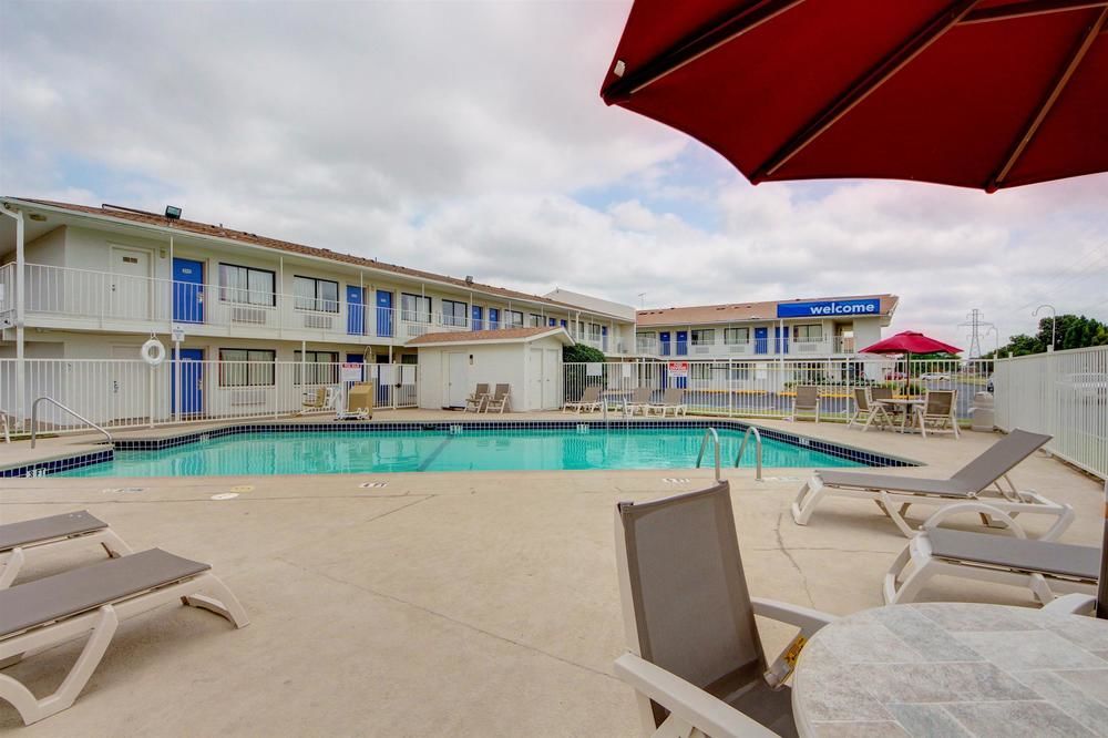 Motel 6 Oklahoma City Airport - photo 16