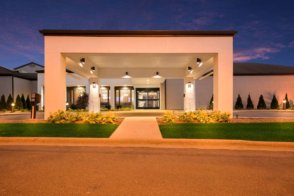 Sonesta Select Detroit Auburn Hills - photo 42
