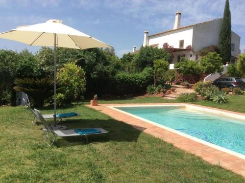 Charming Country House in Silves — 4-Star Luxury Hotel in Sao Bartolomeu De Messines, Portugal