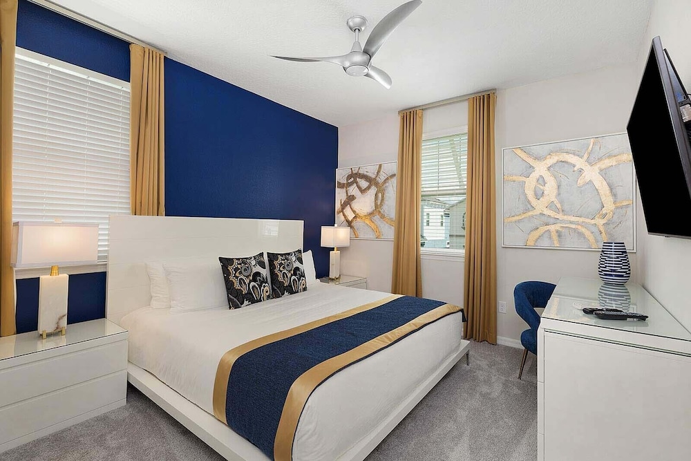 Solara Resort Luxury 9 Bedroom Homes - photo 151