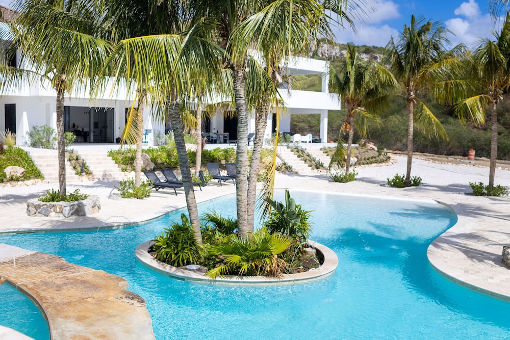 Blue Bay The Reef in Willemstad, CURAÇAO