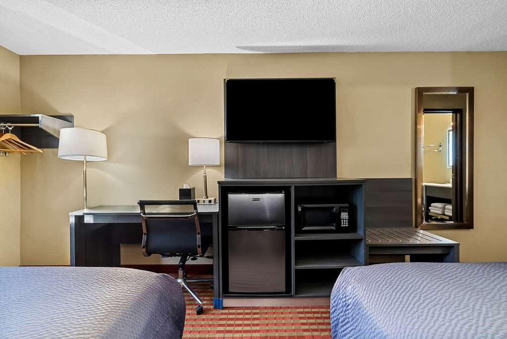 Super 8 by Wyndham Amsterdam - photo 17