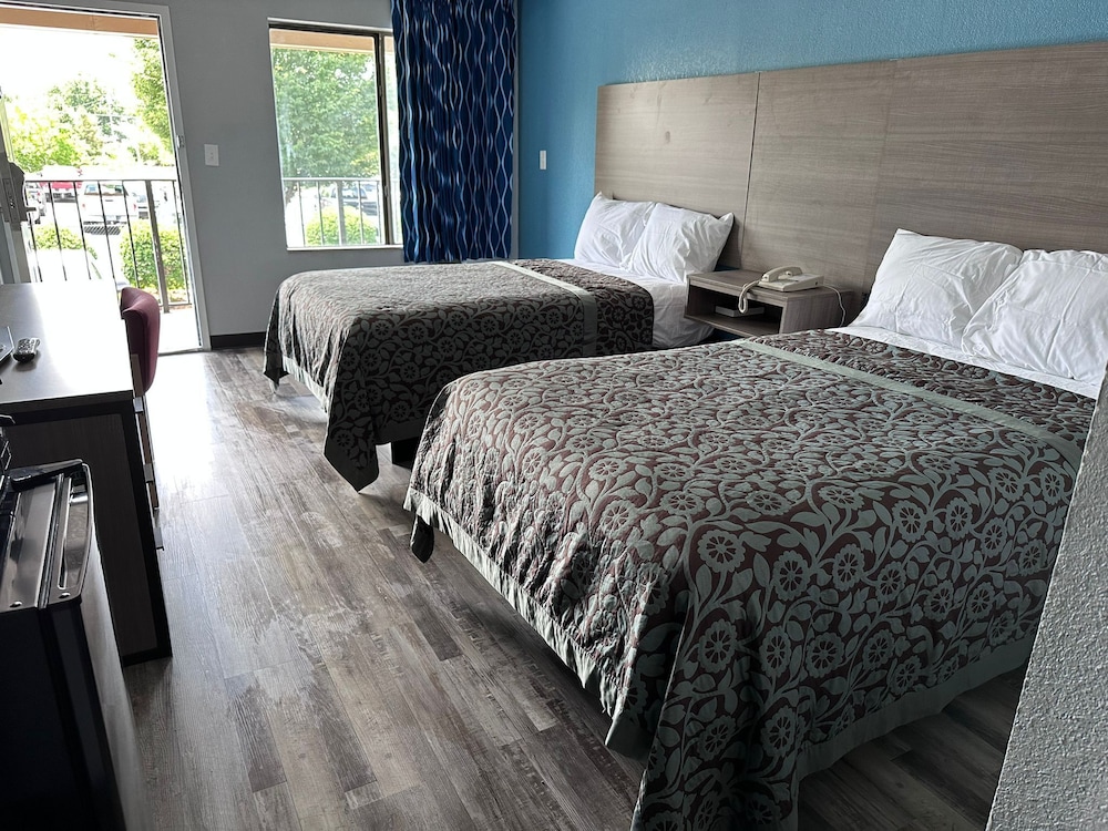 Americas Best Value Inn & Suites Murfreesboro - photo 9