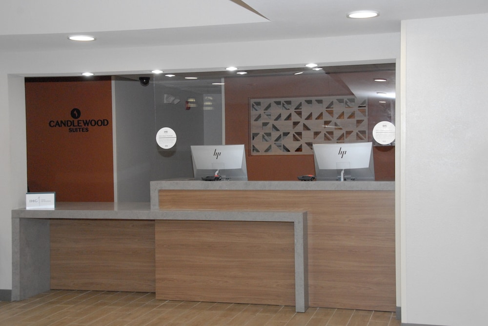 Candlewood Suites Tallahassee an IHG Hotel - photo 2