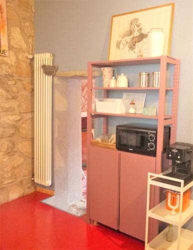 Miro Escape with Romantic Lake View Balcony — hotel in Lezzeno