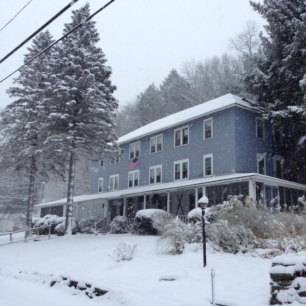 The Inn at Starlight Lake - photo 52
