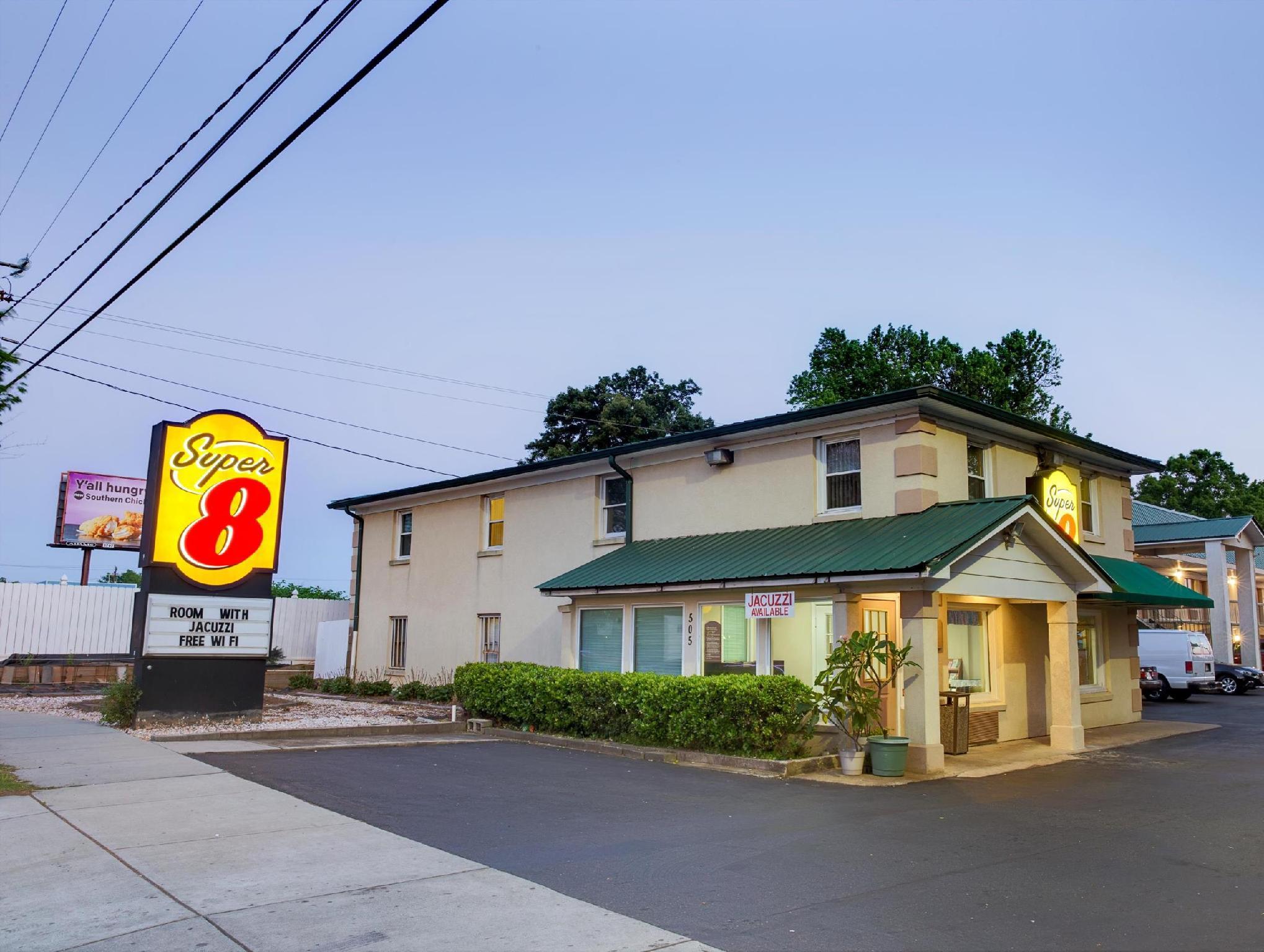 Super 8 by Wyndham Charlotte Downtown Area - photo 15