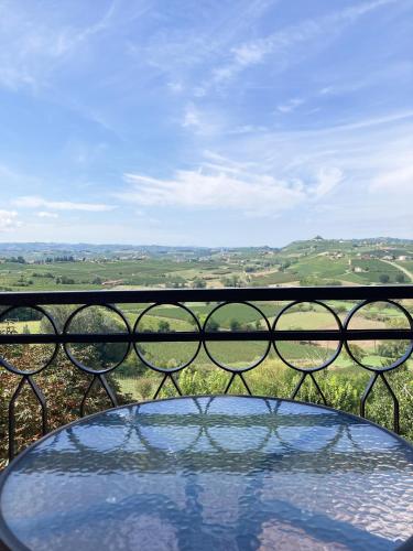 Casa Riggi — 4-Star Luxury Hotel in Agliano Terme, Italy
