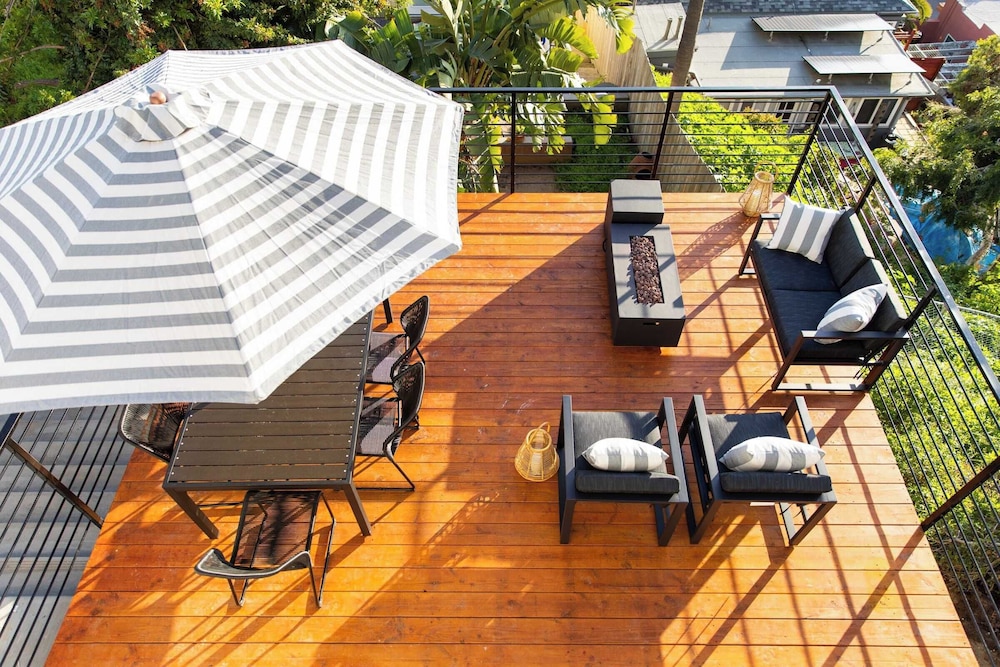 Avalon IV by Avantstay Mins to Gaslamp Beautiful Deck w BBQ - photo 22