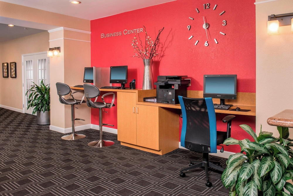 Towneplace Suites by Marriott Clinton at Joint Base Andrews - photo 29