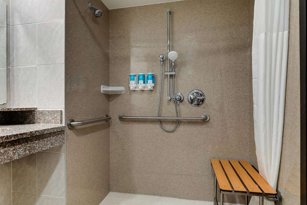 Drury Inn & Suites Columbus Dublin - photo 24
