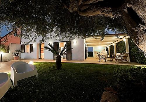 Villa Relax a 200mt dal mare — 4-Star Luxury Hotel in Pozzallo, Italy
