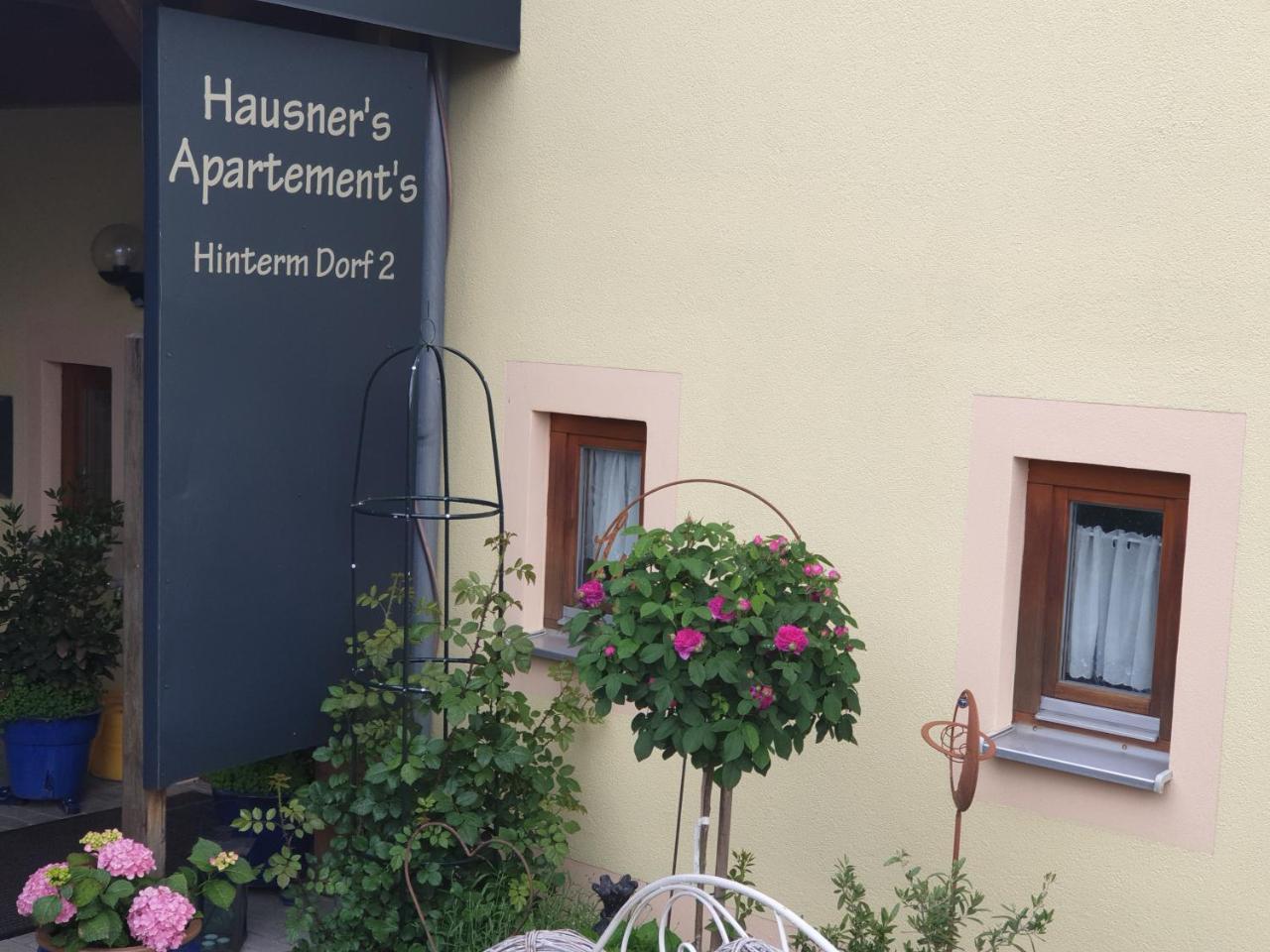 Hausner`S Hotel Studio Apartments — hotel in Altenstadt