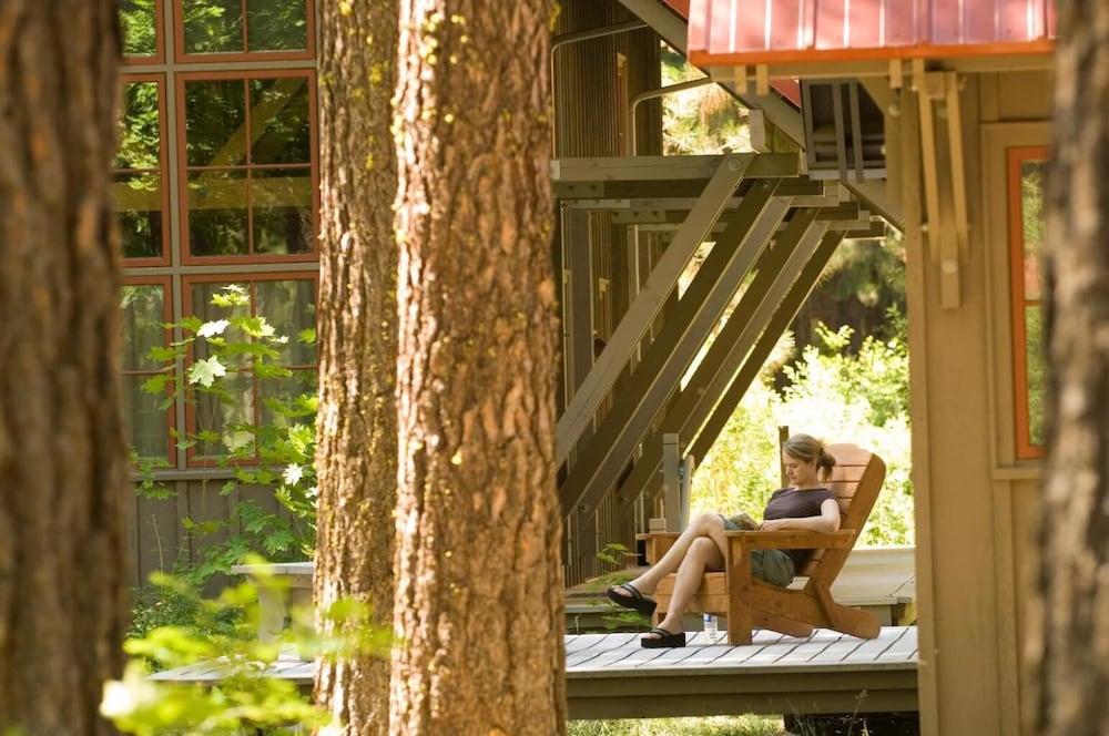 Sleeping Lady Mountain Resort & Spa - photo 32