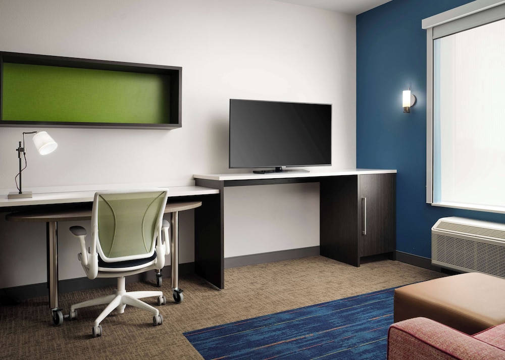 Home2 Suites Troy - photo 11