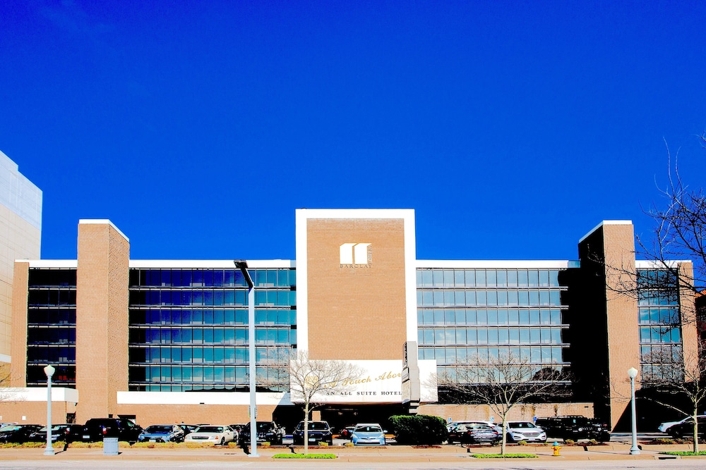 The Barclay Towers Resort Hotel - photo 25